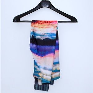 ✨ American Eagle Hi-Rise Sunset Leggings